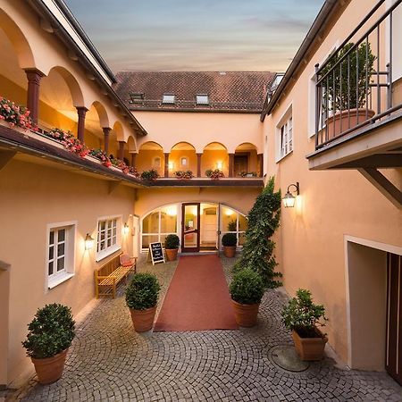 Boardinghouse Pfarrkirchen Hotel Exterior photo